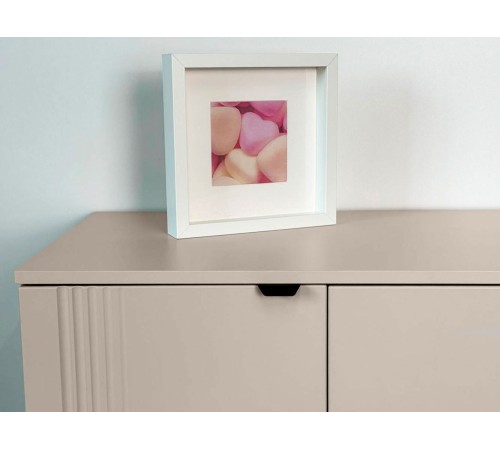 Комод 3 дв Рич, кашемир/фрапучино матовый/черный