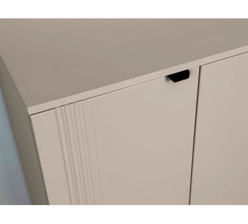 Комод 3 дв Рич, кашемир/фрапучино матовый/черный