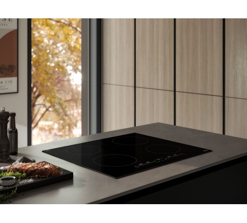 Варочная поверхность KORTING HI 64090 HID, черный