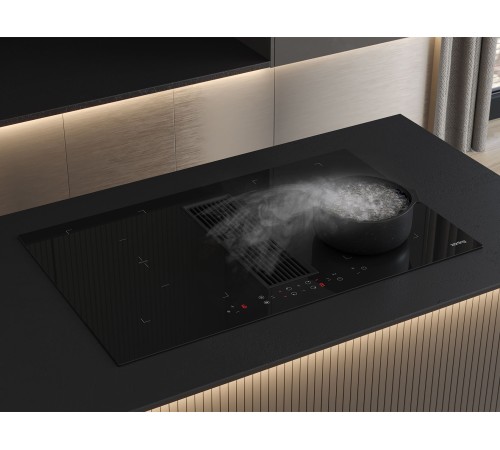 Варочная поверхность KORTING HIBH 84980 NB, черный